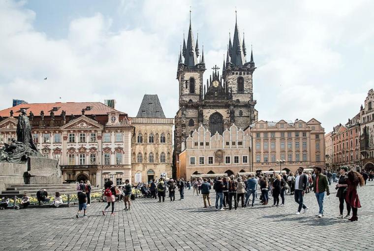 Quiet In The Old Town Apartment Prag